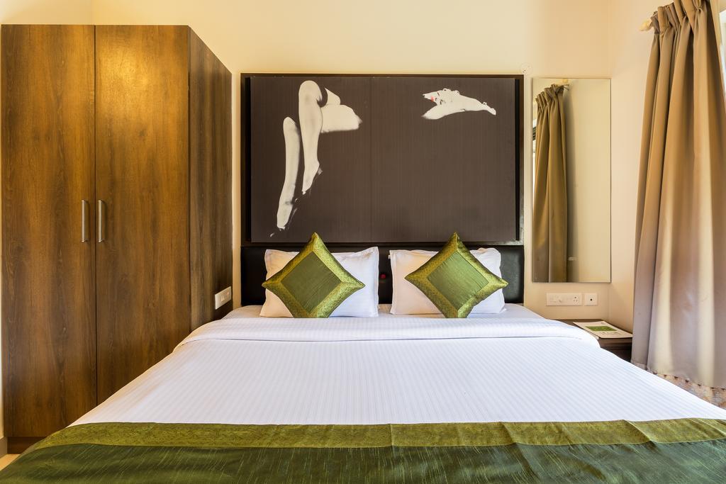 Treebo Trend Zeebo Suites Arpora Exterior foto
